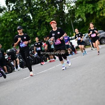 Runner Photo 4134337