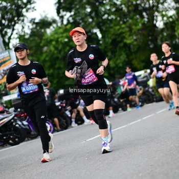 Runner Photo 4134339