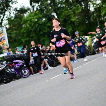 Runner Photo 4134340