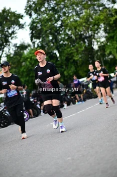 Runner Photo 4134341