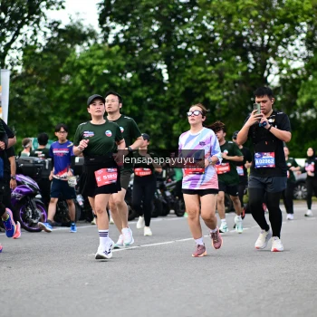 Runner Photo 4134348