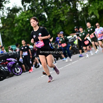 Runner Photo 4134349