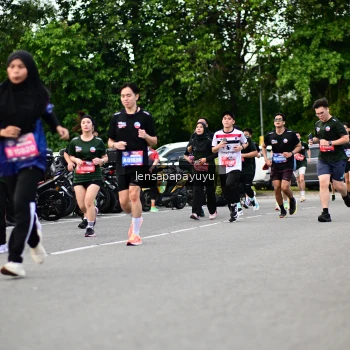 Runner Photo 4134362
