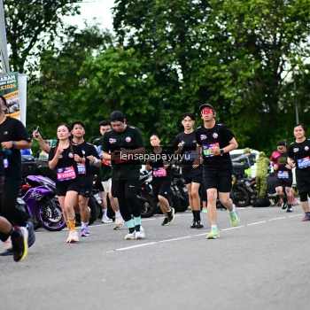 Runner Photo 4134370