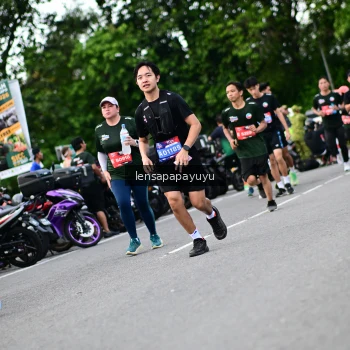 Runner Photo 4134395