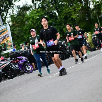 Runner Photo 4134397