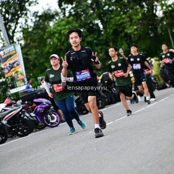 Runner Photo 4134400
