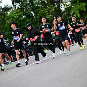 Runner Photo 4134410
