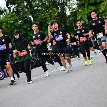Runner Photo 4134413