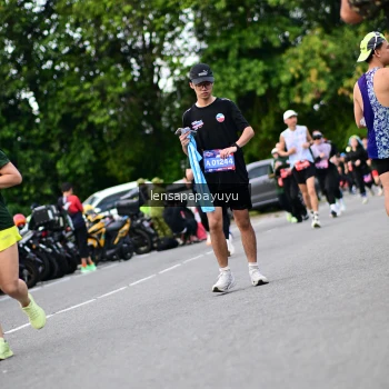 Runner Photo 4134438