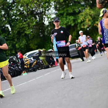 Runner Photo 4134439