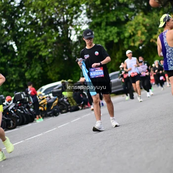 Runner Photo 4134442