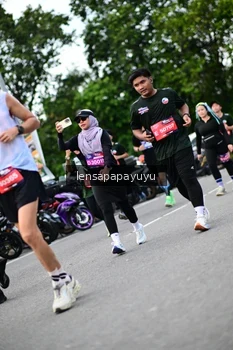 Runner Photo 4134464