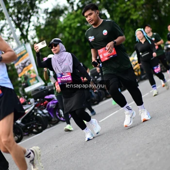 Runner Photo 4134468