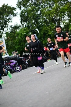 Runner Photo 4134469