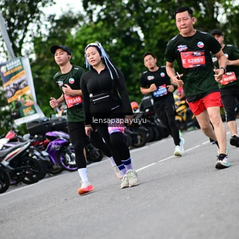Runner Photo 4134476