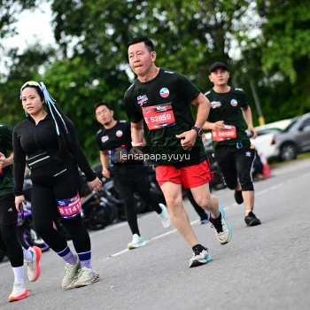 Runner Photo 4134479