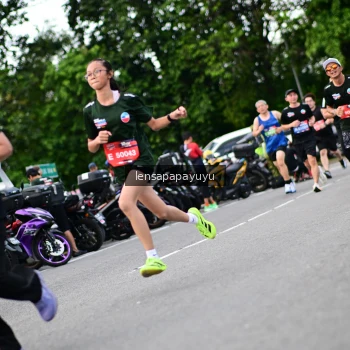Runner Photo 4134489