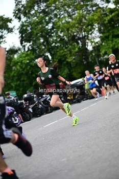 Runner Photo 4134490