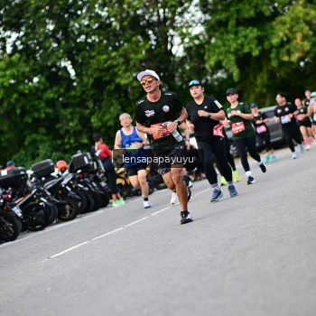 Runner Photo 4134492