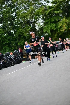 Runner Photo 4134496