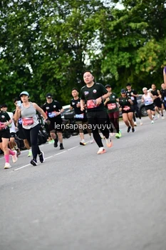 Runner Photo 4134511