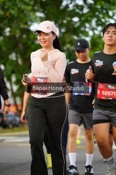 Runner Photo 4134521