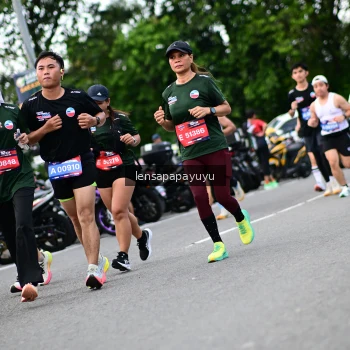Runner Photo 4134525