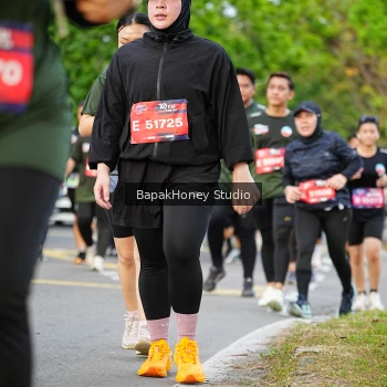 Runner Photo 4134533