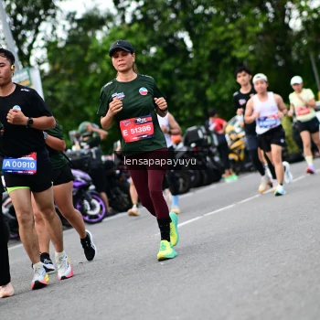 Runner Photo 4134546