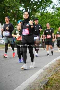 Runner Photo 4134551