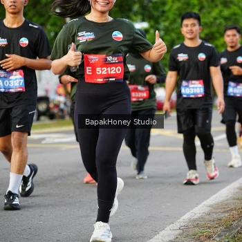 Runner Photo 4134560