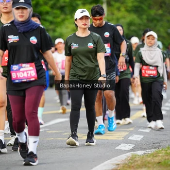 Runner Photo 4134562