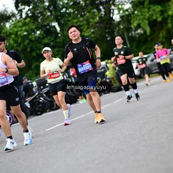 Runner Photo 4134568