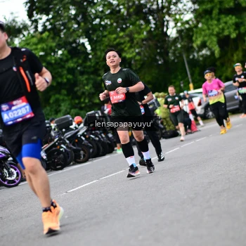 Runner Photo 4134569