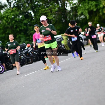 Runner Photo 4134577