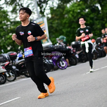 Runner Photo 4134587