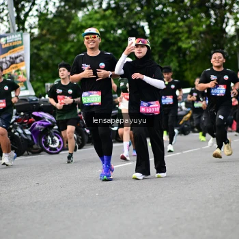 Runner Photo 4134592