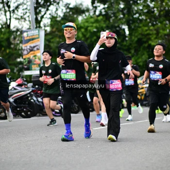 Runner Photo 4134596