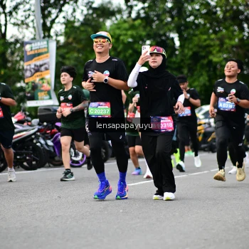 Runner Photo 4134597