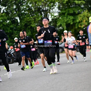 Runner Photo 4134606