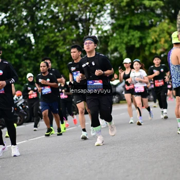 Runner Photo 4134608