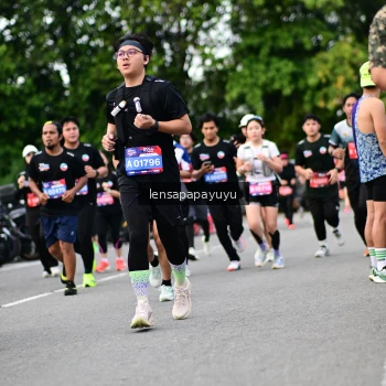 Runner Photo 4134610