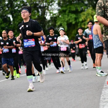 Runner Photo 4134612