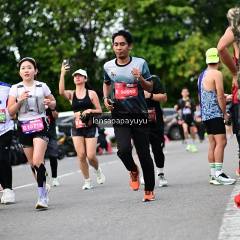 Runner Photo 4134619