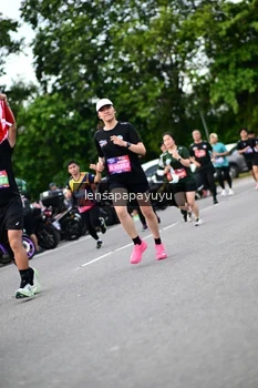 Runner Photo 4134690