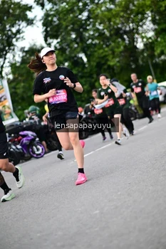 Runner Photo 4134698