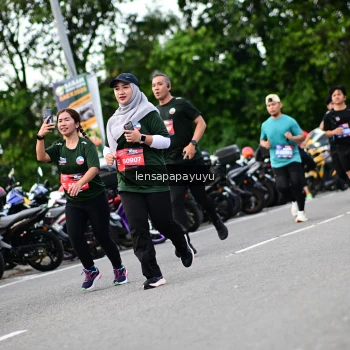 Runner Photo 4134712