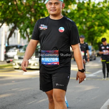 Runner Photo 4134721