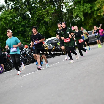 Runner Photo 4134738